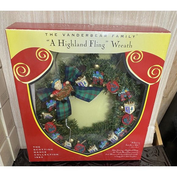 vanderbear Other - THE VANDERBEAR FAMILY "A HIGHLAND FLING"  Wreath 1993 NEW IN  BOX Bears